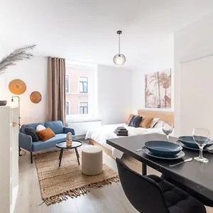 Apartament Chic Proche Aeroport & Centre-ville, Charleroi